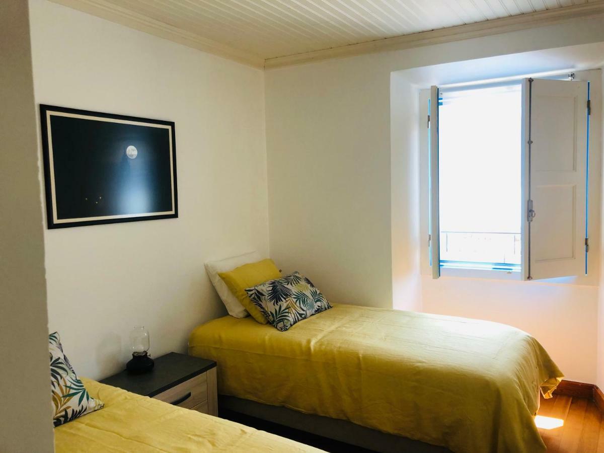 4U Alojamento - Casa De Monas Lejlighed Constância Eksteriør billede